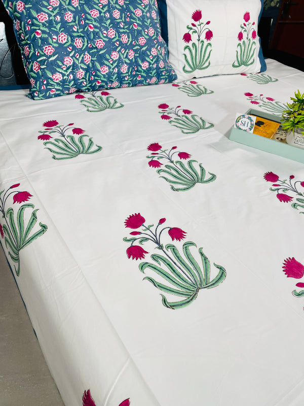 BLOOMING LOTUS BEDSHEET SET