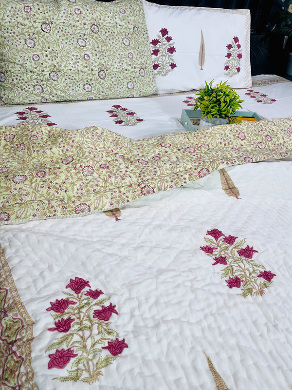 BEDDING SET