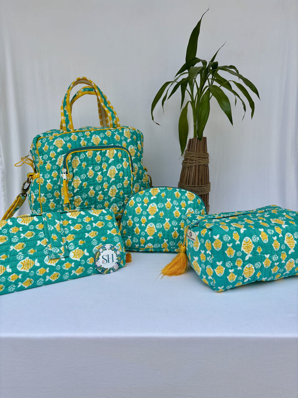 On-the-Go Mom Set